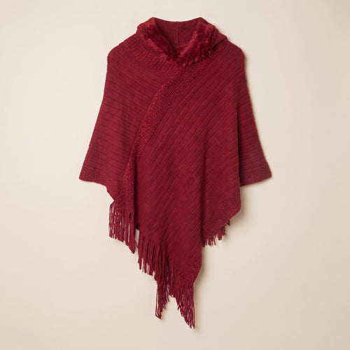 Poncho à capuche femme en maille à franges, coloris bordeaux, vue de face, avec les détails des franges