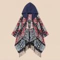 Poncho à capuche homme à motif et franges, coloris rouge, bleu marine et gris