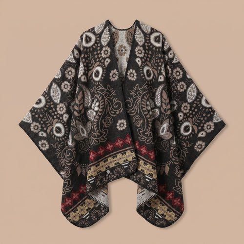 Poncho cape homme motif Paisley crème, présenté à plat sur un fond uni.
