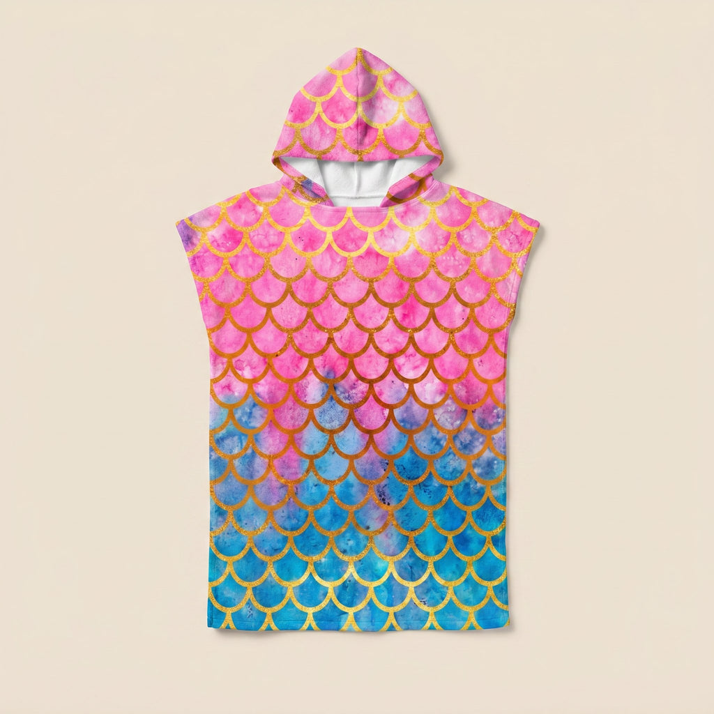 Poncho serviette à capuche adulte Écailles rose et bleu : vue à plat sur fond crème